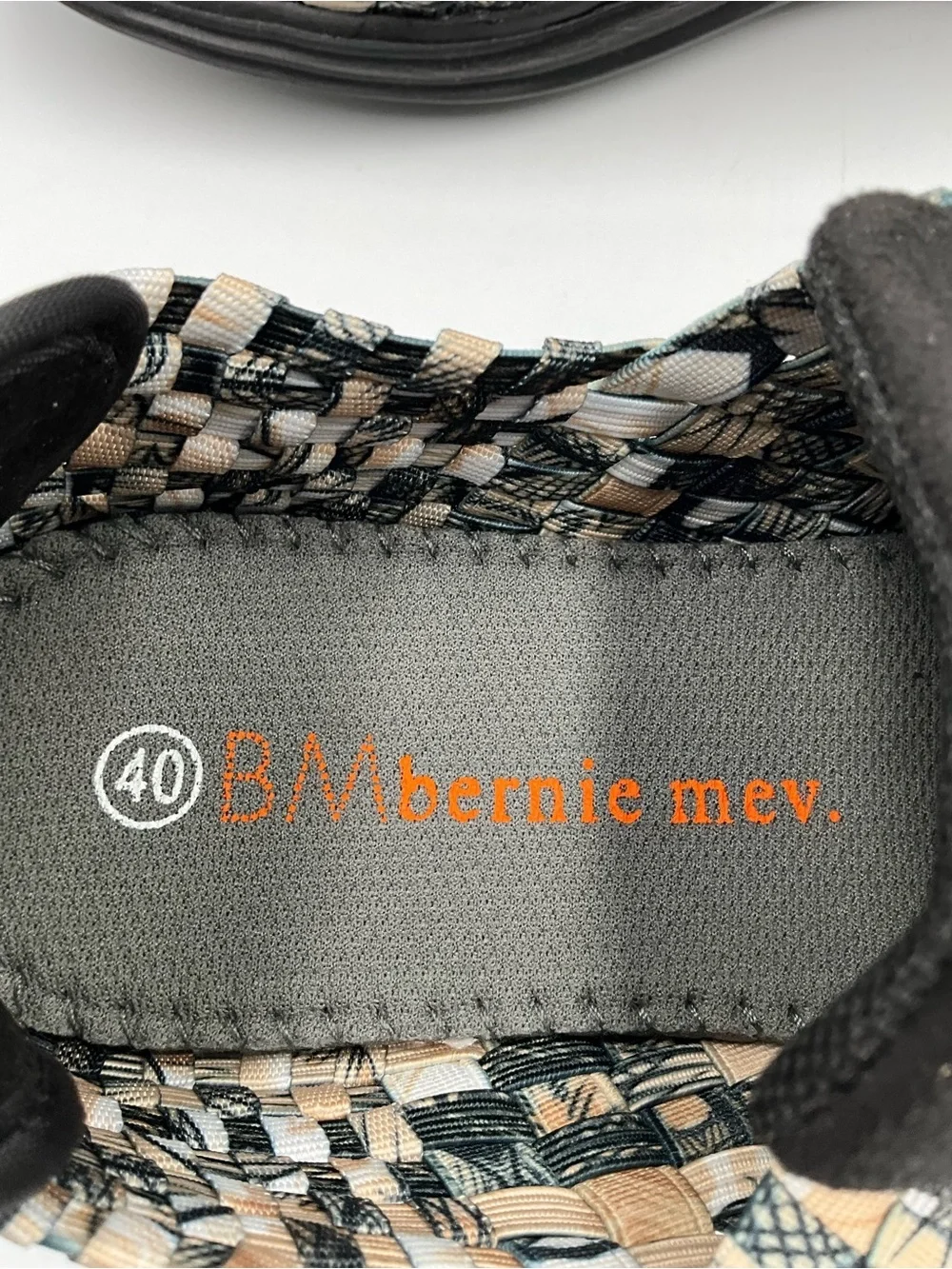 bernie mev. Sneakers Size 4 Black, White, Beige Woven Slip On Sneakers